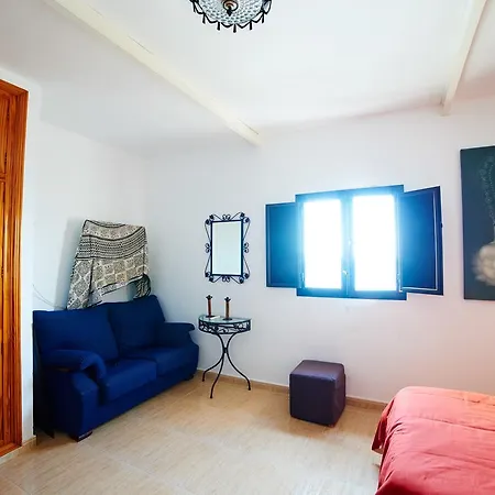 Derecha Del Roque Surfhouse 3* Moya (Gran Canaria)